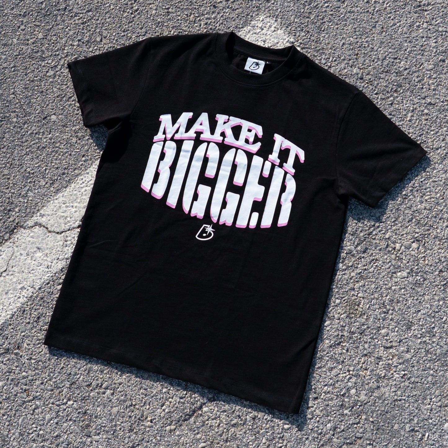 Graphic Summer Tee - Black