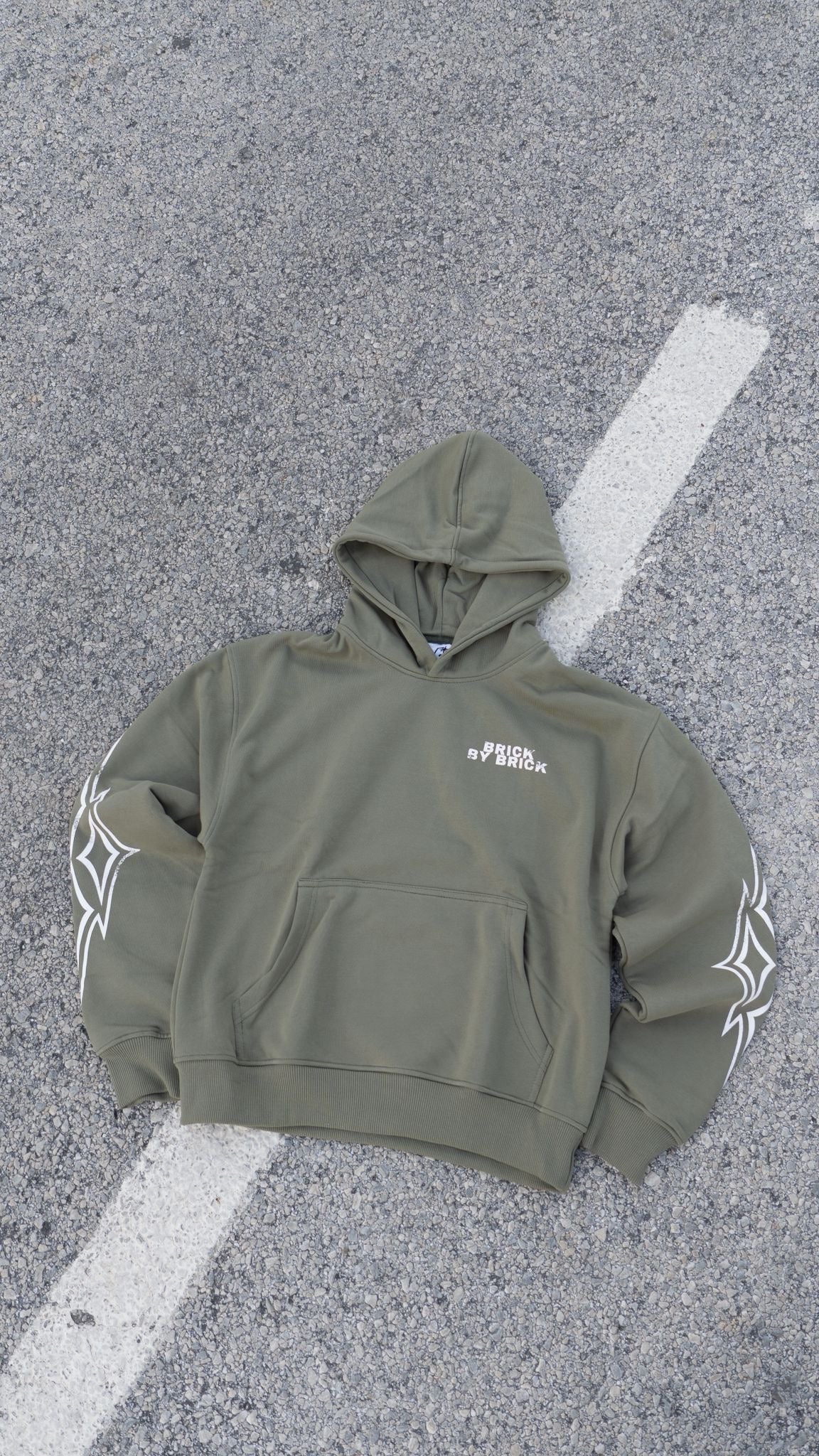 Brick by brick hoodie (green)